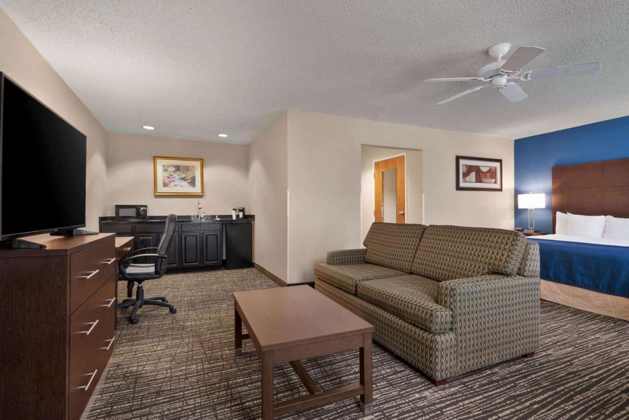 Baymont By Wyndham Hotel 3*